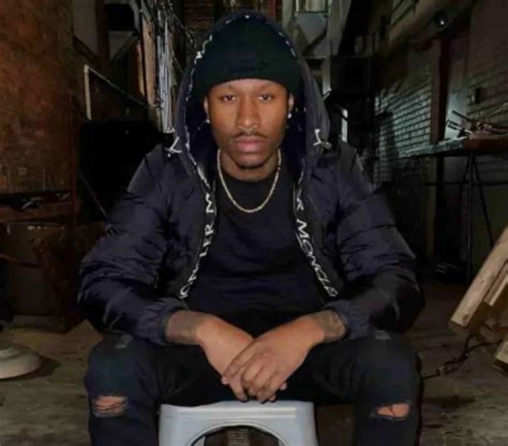 Denzel Dennis Wiki, Age, Height, Girlfriend, Net Worth