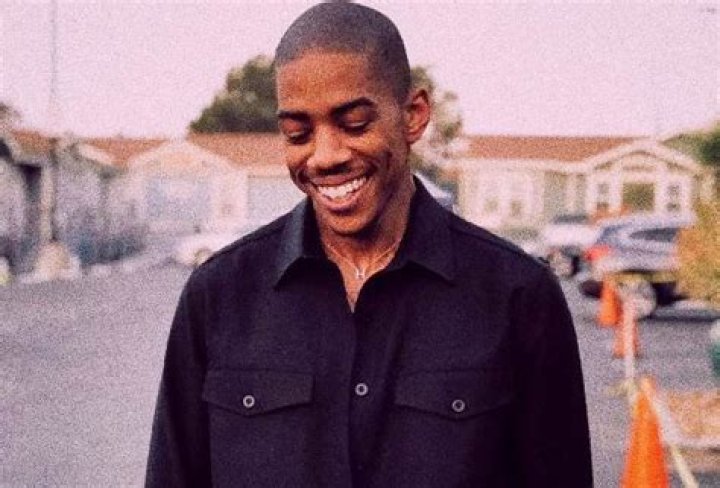 Wynton Harvey [Steve Harvey Son] wiki/bio, net worth, girlfriend, career facts.